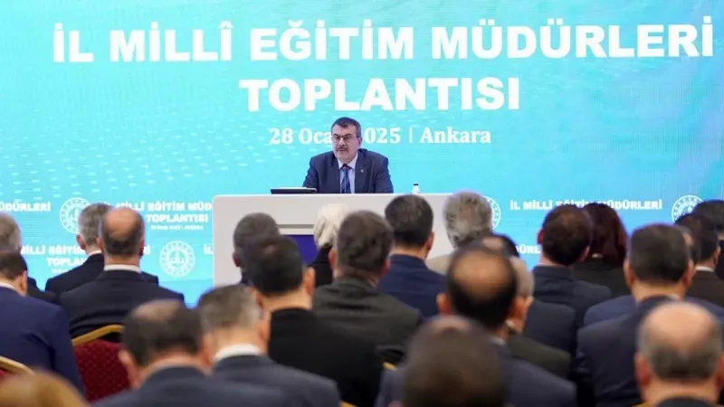 Bakan  Tekin, Toplantılarını Gölbaşı'nda yapıyor