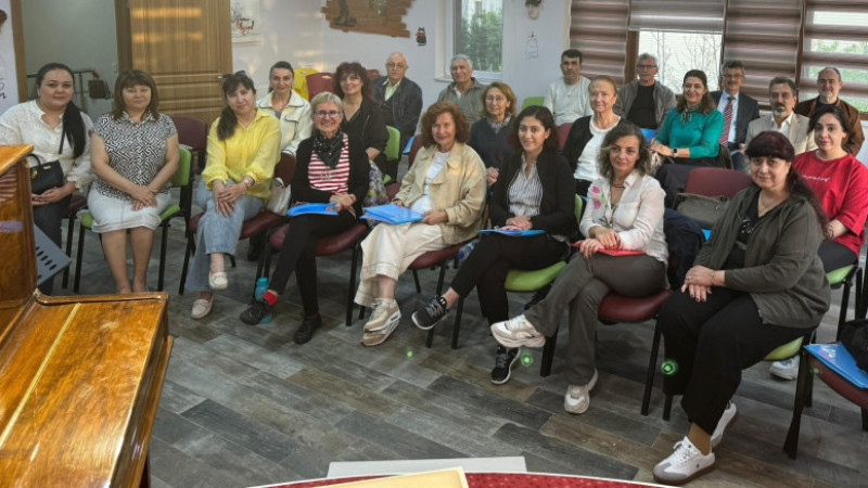 Gölbaşı Mavi Çizgi Sanat Evi'nin Türk Dünyası'ndan misafirleri vardı