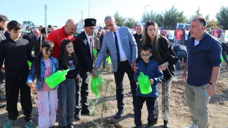 Yeşil Gölbaşı, Yeşil Vatan için fidan dikildi